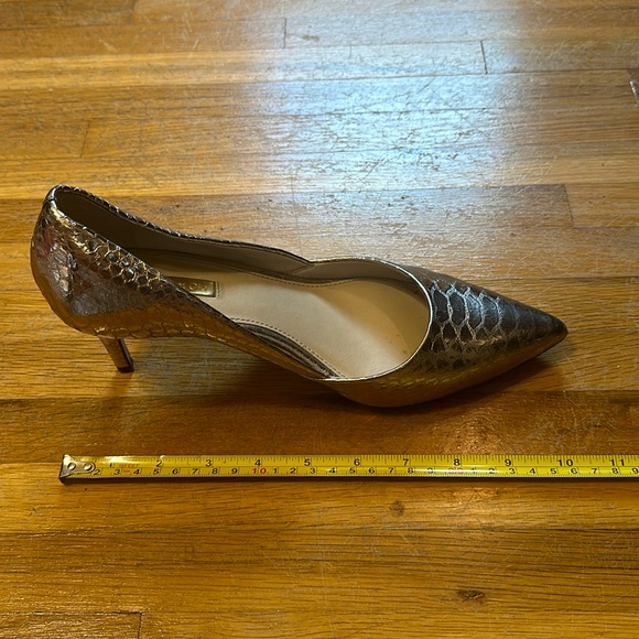 Louise et Cie | Women’s pointed toe, short heels - Picture 14 of 16